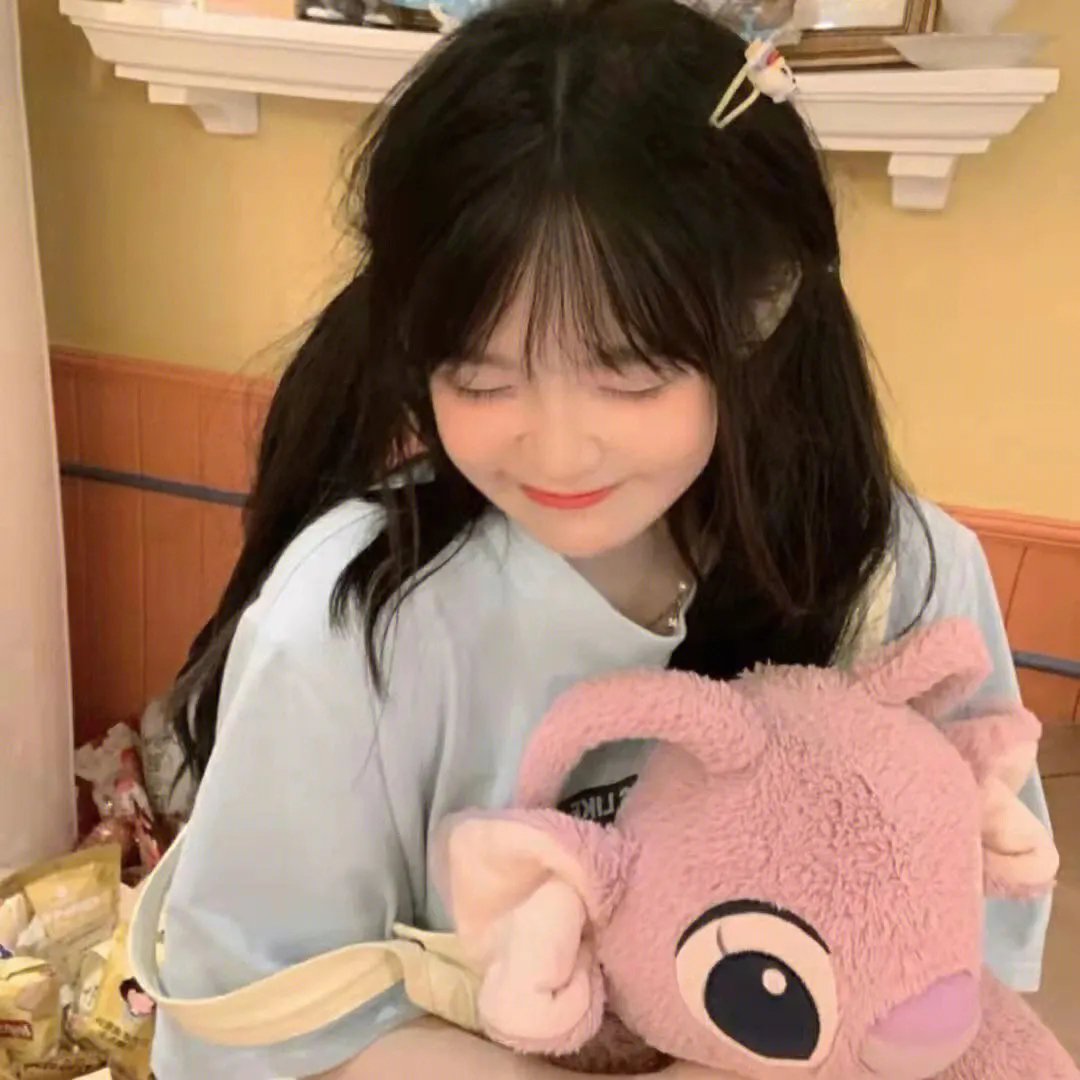 吾家笑笑初长成